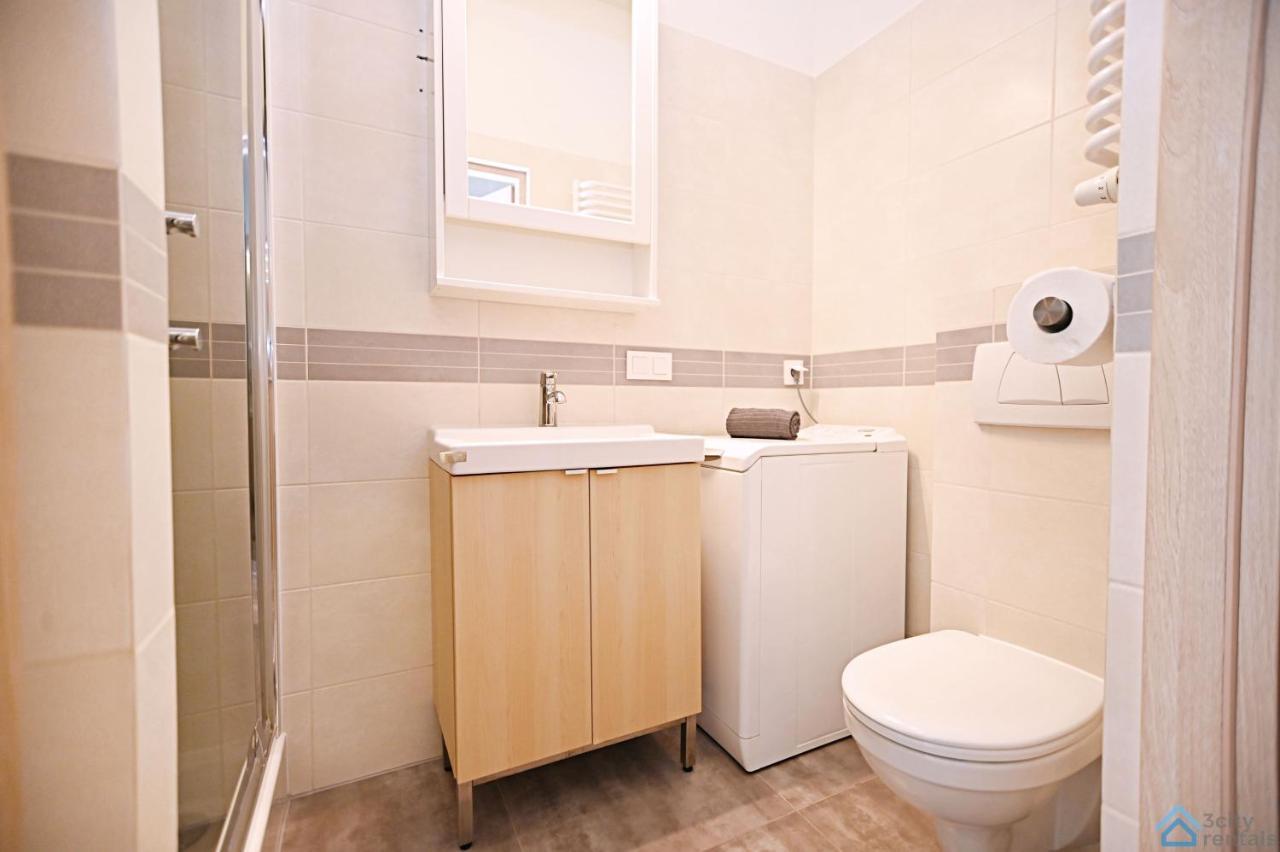 Beige And Red 3City Studio In Sopot With Outdoor Parking By Noclegi Renters ภายนอก รูปภาพ